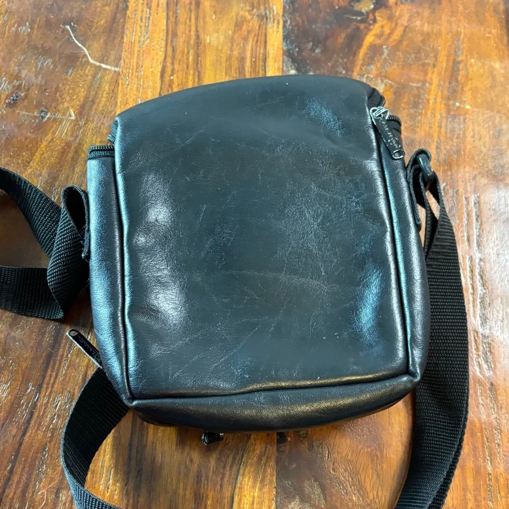 Case Logic Black Faux Leather Crossbody Tech Bag Small Travel Organizer Pouch